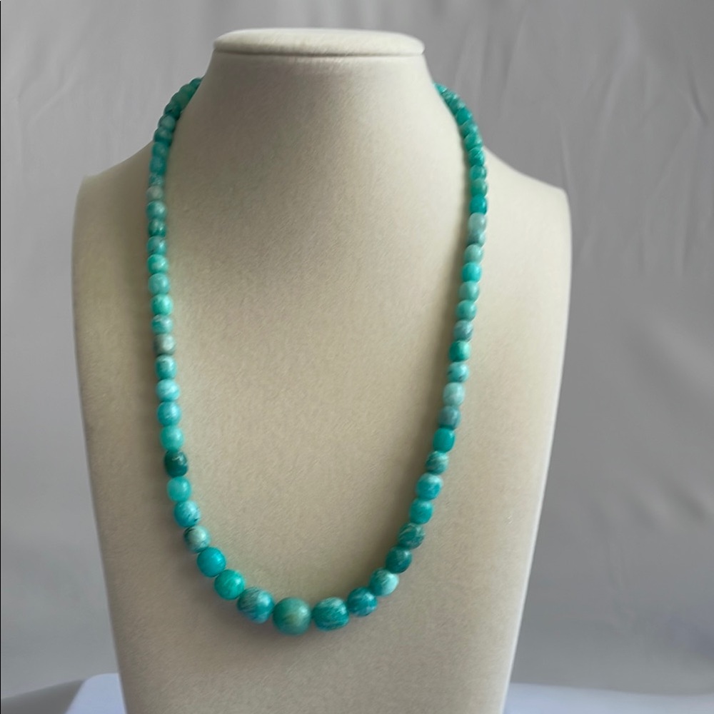 Turquoise Beaded Necklace